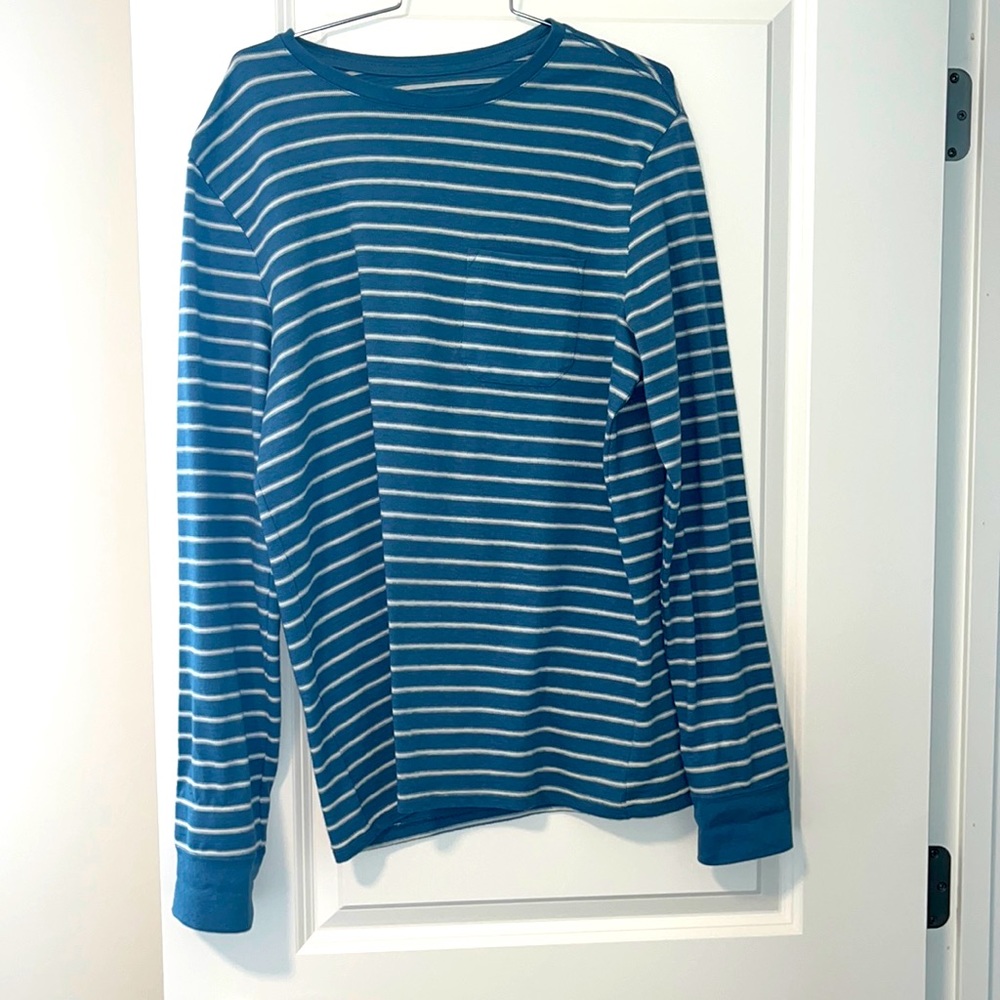 Goodfellow long sleeve t shirt medium Blue-white
